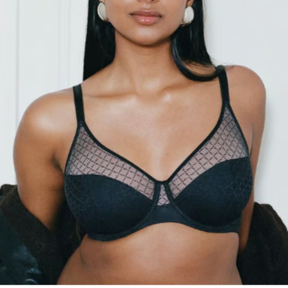 Chantelle Norah Chic Underwire Bra 32H Black (Never Worn)